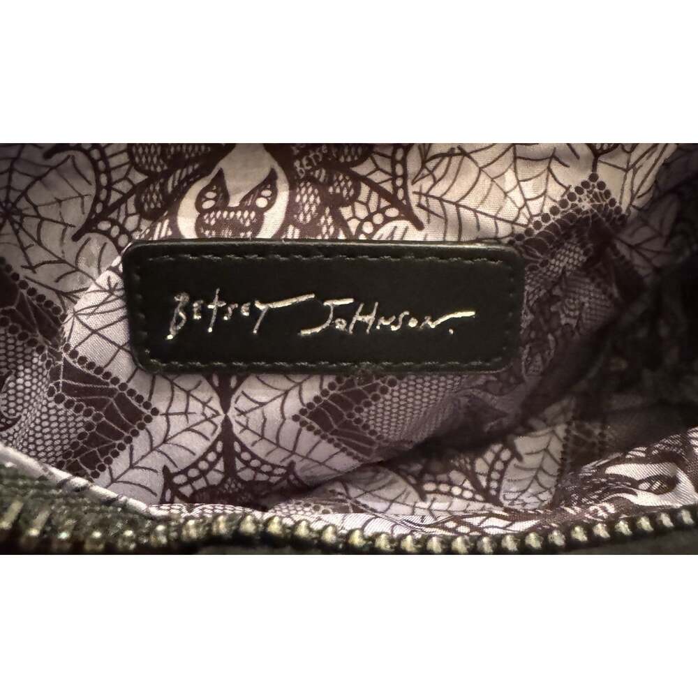 BETSY JOHNSON Suede Halloween Bat Fringe Purse Goth Crossbody Bag Black NWT - Picture 6 of 6